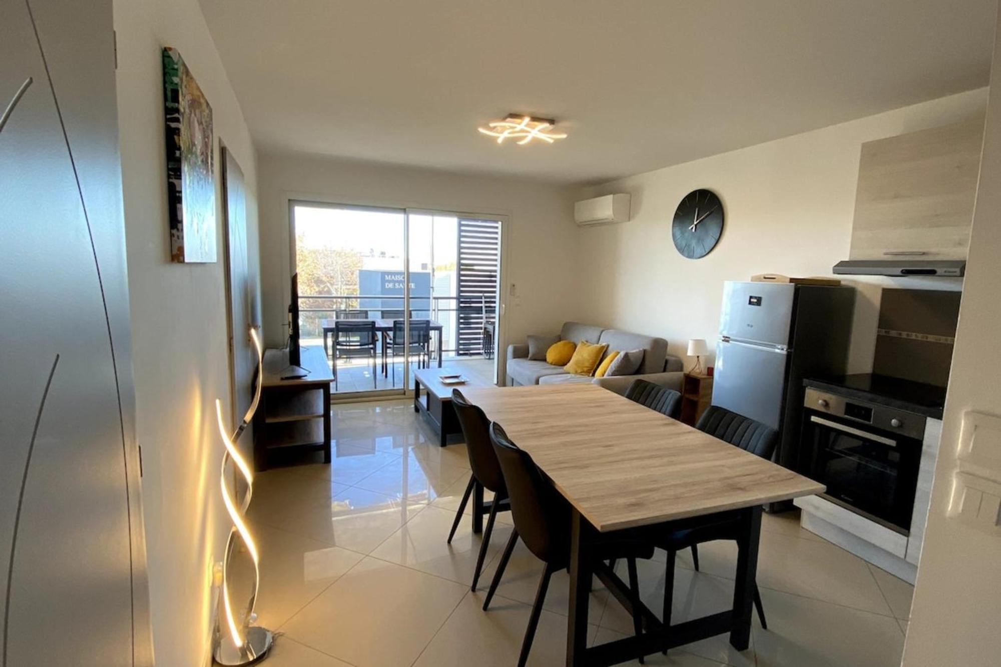Halte A Ephyra - Appartement A Gruissan Buitenkant foto